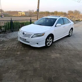 Toyota Camry 2010