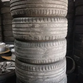 235 45 18 YOKOHAMA 23