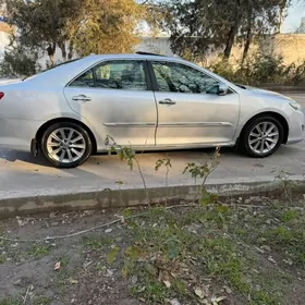 Toyota Camry 2014
