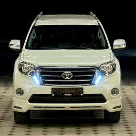 Toyota Land Cruiser Prado 2014