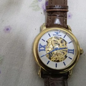 Часы ручные швейцарские