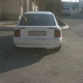 Opel Vectra 1989