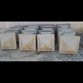 Шапки бетонные