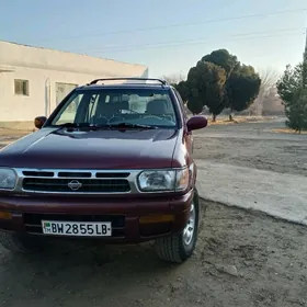 Nissan Pathfinder 1997