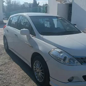 Nissan Versa 2009