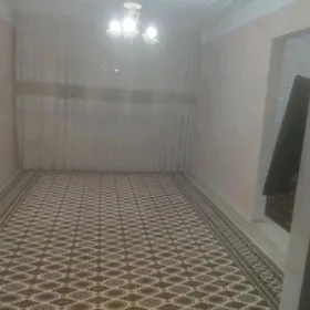 4 ком на 2 этаже