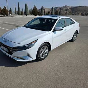 Hyundai Elantra 2021