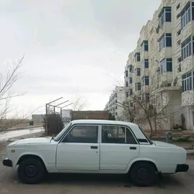 Lada 2107 2000