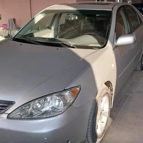 Toyota Camry 2003