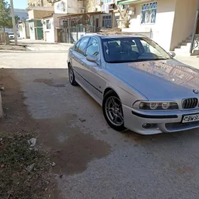 BMW E39 2002