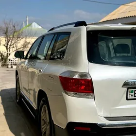 Toyota Highlander 2011