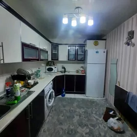 30 мкр пол планового дома