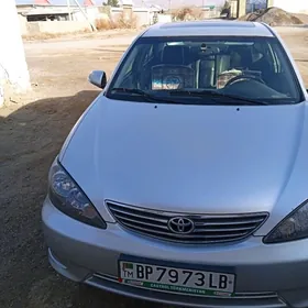 Toyota Camry 2003