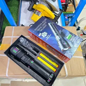 ULY LUPALY FANAR TÄZE