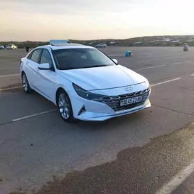 Hyundai Elantra 2020