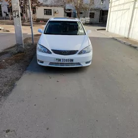 Toyota Camry 2003