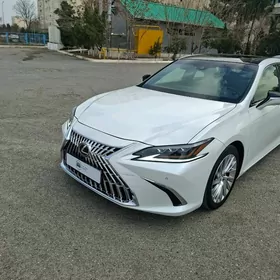 Lexus ES 350 2019