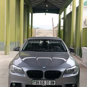 BMW F10 2010