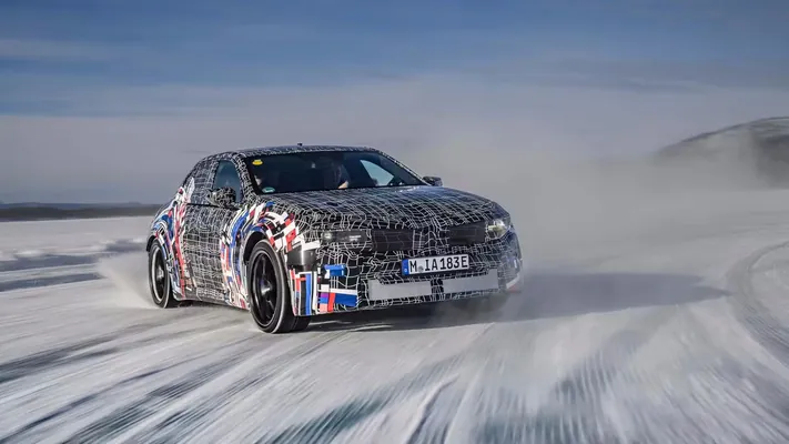 Электрический BMW M3 сможет громко притворяться бензиновым