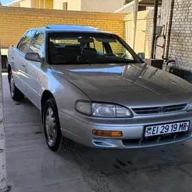 Toyota Camry 1994