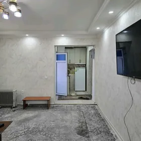 Satlyk 30 mkr 2 etaz 1/2 edile