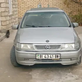 Opel Vectra 1989