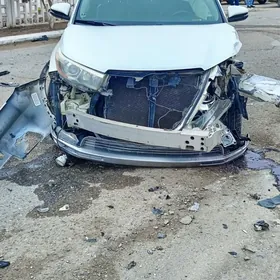 Toyota Highlander 2016