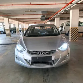 Hyundai Elantra 2011