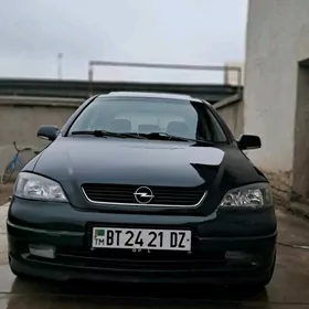Opel Astra 2000