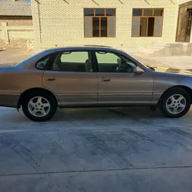 Toyota Avalon 1999