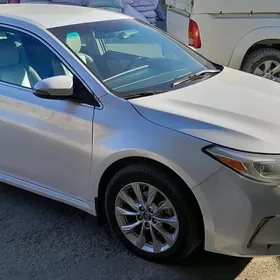 Toyota Avalon 2016