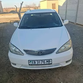 Toyota Camry 2005