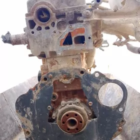 двигатели Карине е