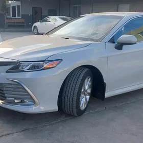 Toyota Camry 2023