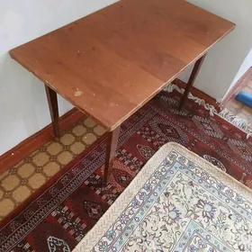 журнальный столик тех времен