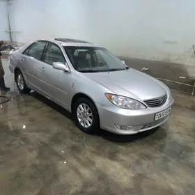 Toyota Camry 2005