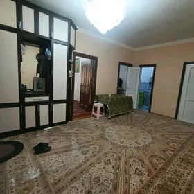 Mir 7/1, 9/4 etaź, 4 kom kw