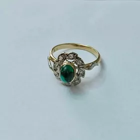 золотое кольцо с изумрудом