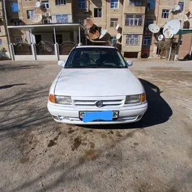 Opel Astra 1992