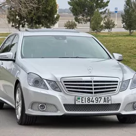 Mercedes-Benz E350 2009