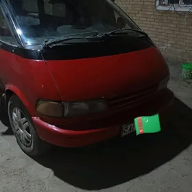 Toyota Previa 1992