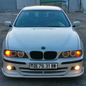 BMW 528 2000