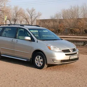 Toyota Sienna 2006