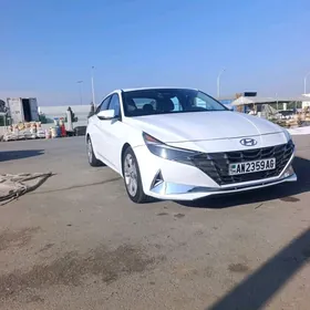 Hyundai Elantra 2021