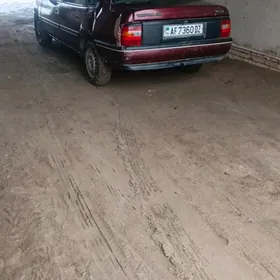 Opel Vectra 1992
