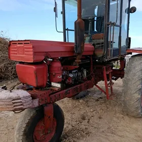 MTZ T-28 2000