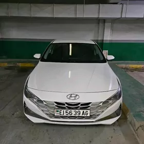 Hyundai Elantra 2021