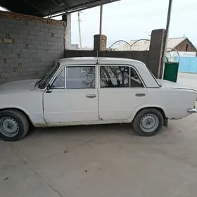Lada 2104 1981