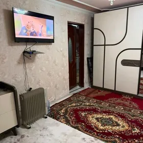 9 мкр. 2 комн. 1 эт.