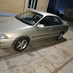 Toyota Carina 1992